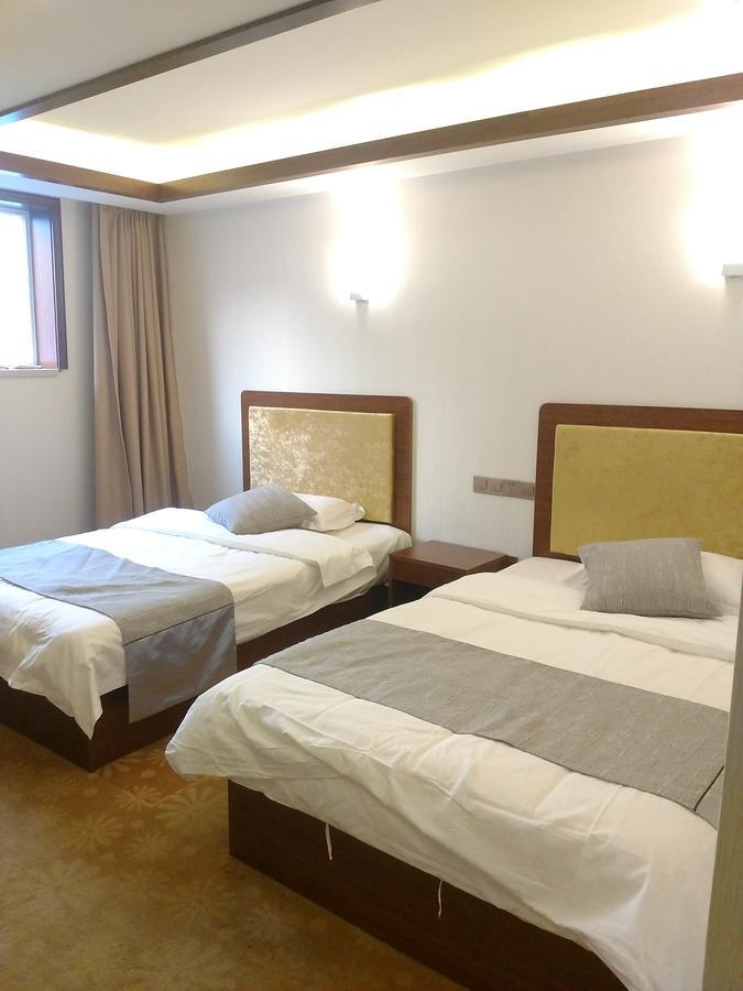 Hotel Gaudi Laike 3*