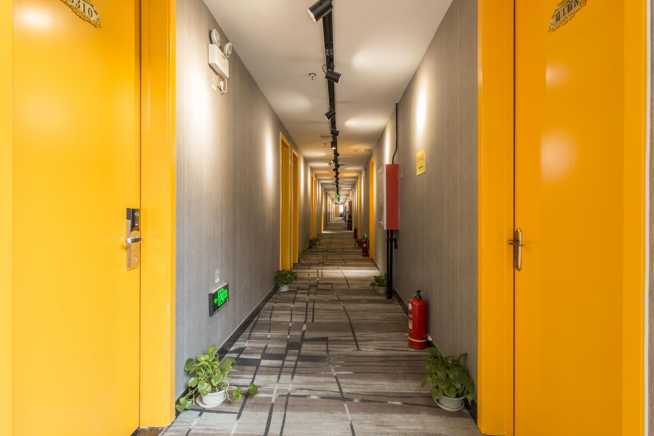 Hotel Gaudi Laike